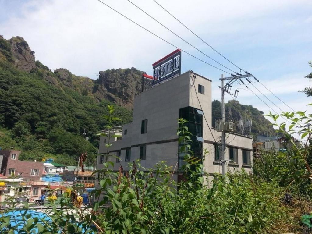 Ace Hotel Ulleung Экстерьер фото